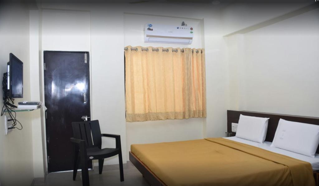 Hotel Shivneri Durvankur Lodge-Standard Non AC